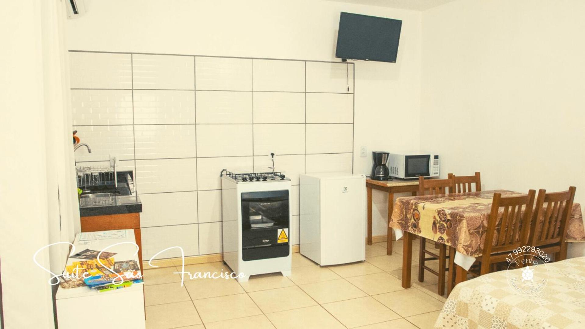 Apartamento Confortavel E Amplo, Proximo Ao Beto Carrero E A Praia Penha  Exterior photo